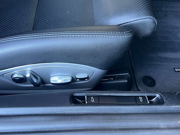 Used Porsche Boxster 2018 for sale - 76277586: Photo 34