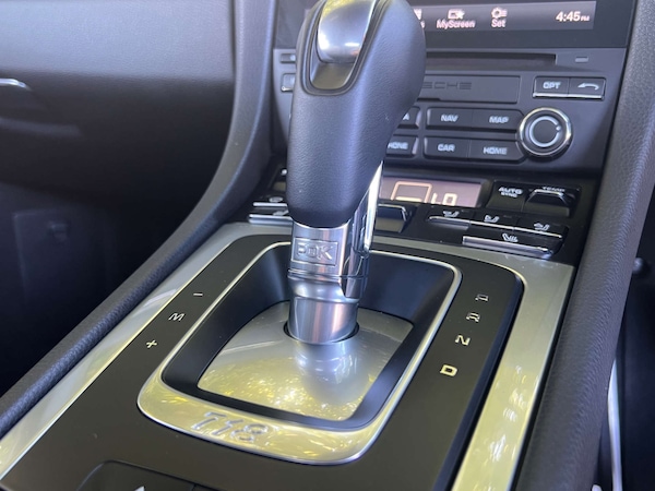 Used Porsche Boxster 2018 for sale - 76277586: Photo 57