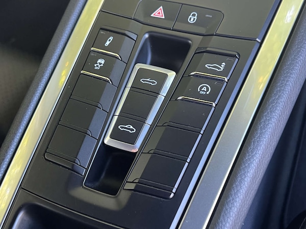 Used Porsche Boxster 2018 for sale - 76277586: Photo 58