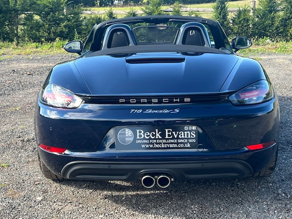 Used Porsche Boxster 2018 for sale - 76277586: Photo 8