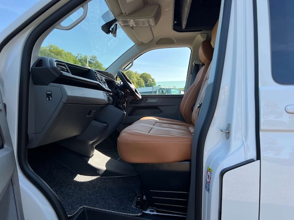 Used Volkswagen Transporter 2024 for sale - 75261045: Photo 56