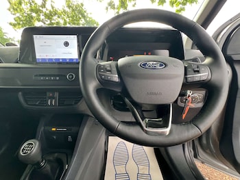 Used Ford Transit Courier 2024 for sale - 75272174: Photo