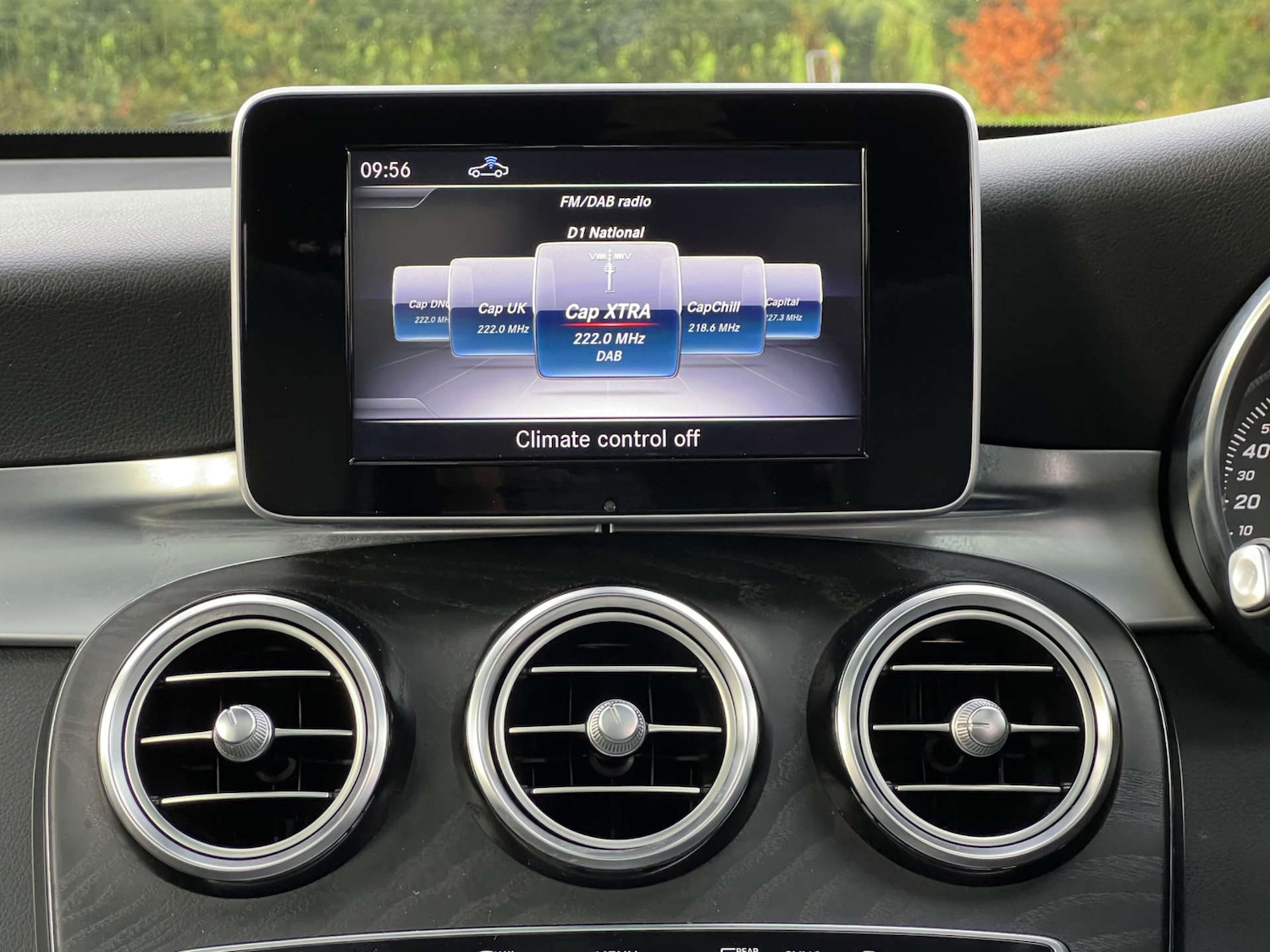 Used Mercedes-Benz GLC 2019 for sale - 77033672: Photo 46