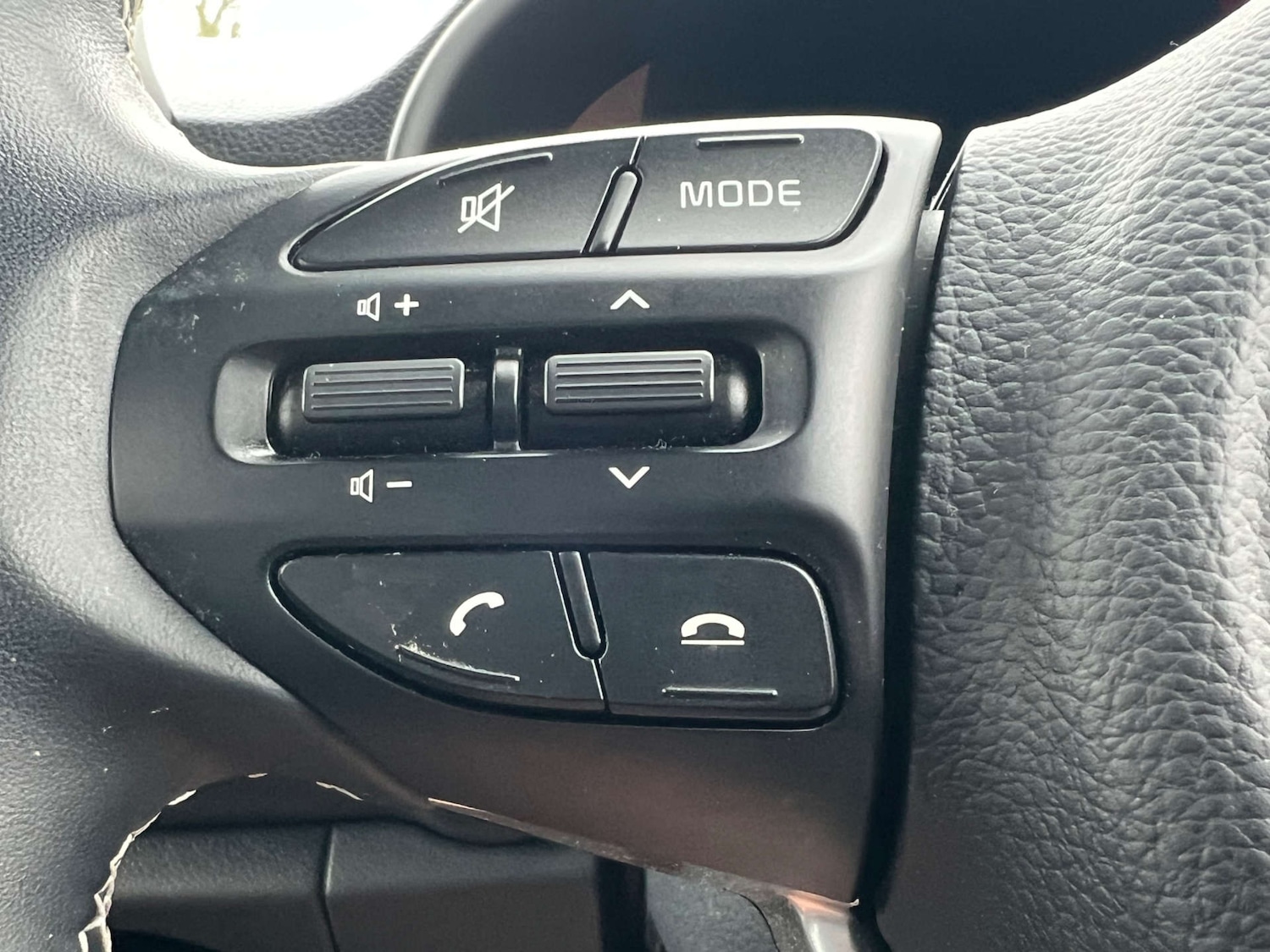 Used Kia Picanto 2023 for sale - 78066690: Photo 39