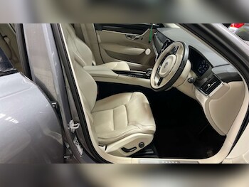 Used Volvo V90 2019 for sale - 78456232: Photo