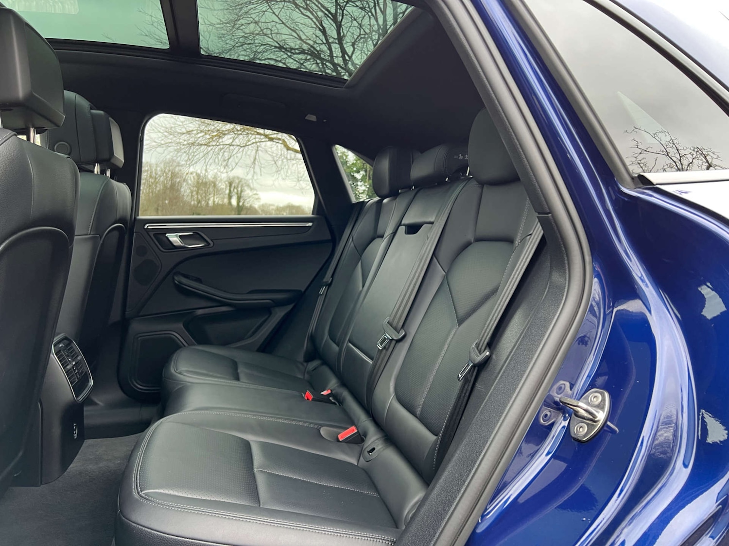 Used Porsche Macan 2023 for sale - 77681304: Photo 29