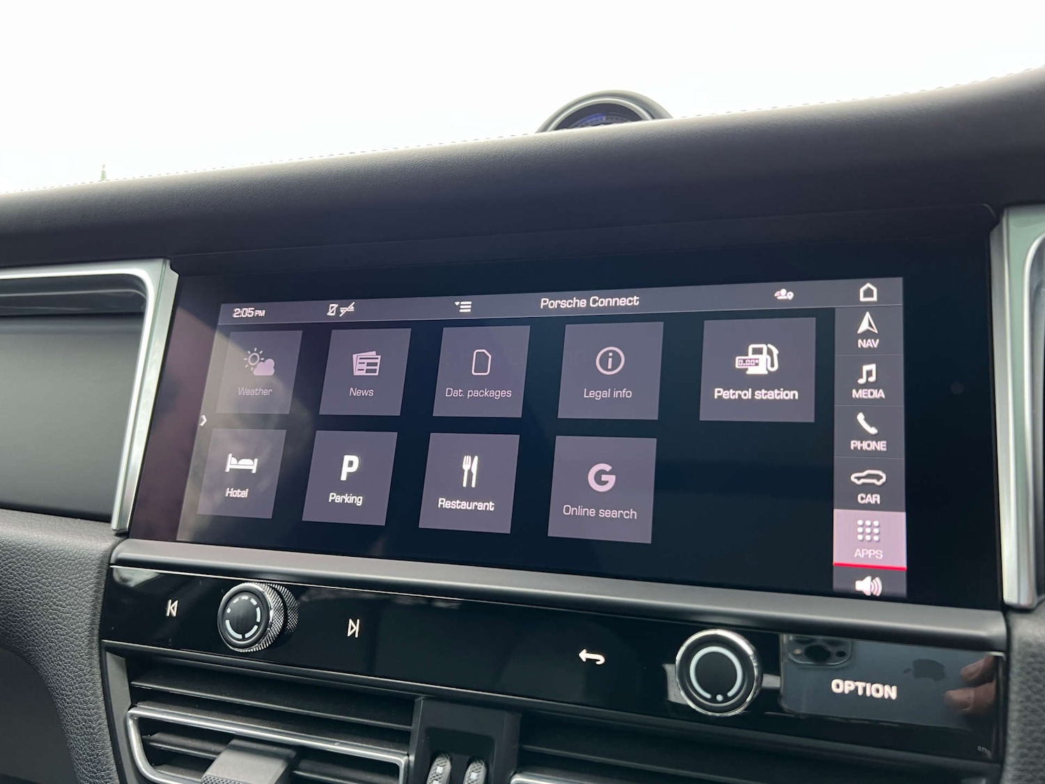 Used Porsche Macan 2023 for sale - 77681304: Photo 34