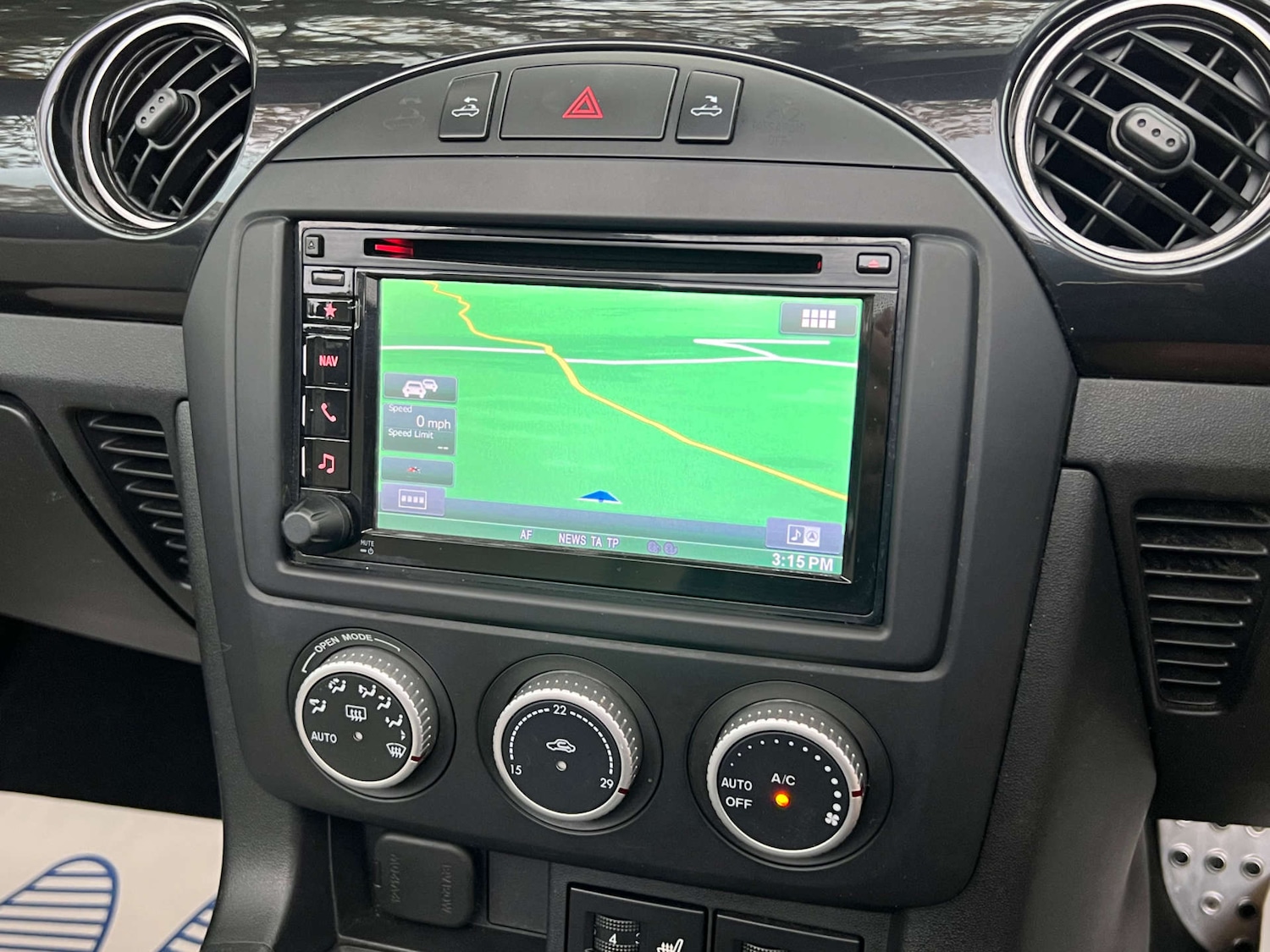 Used Mazda MX-5 2015 for sale - 76495860: Photo 26