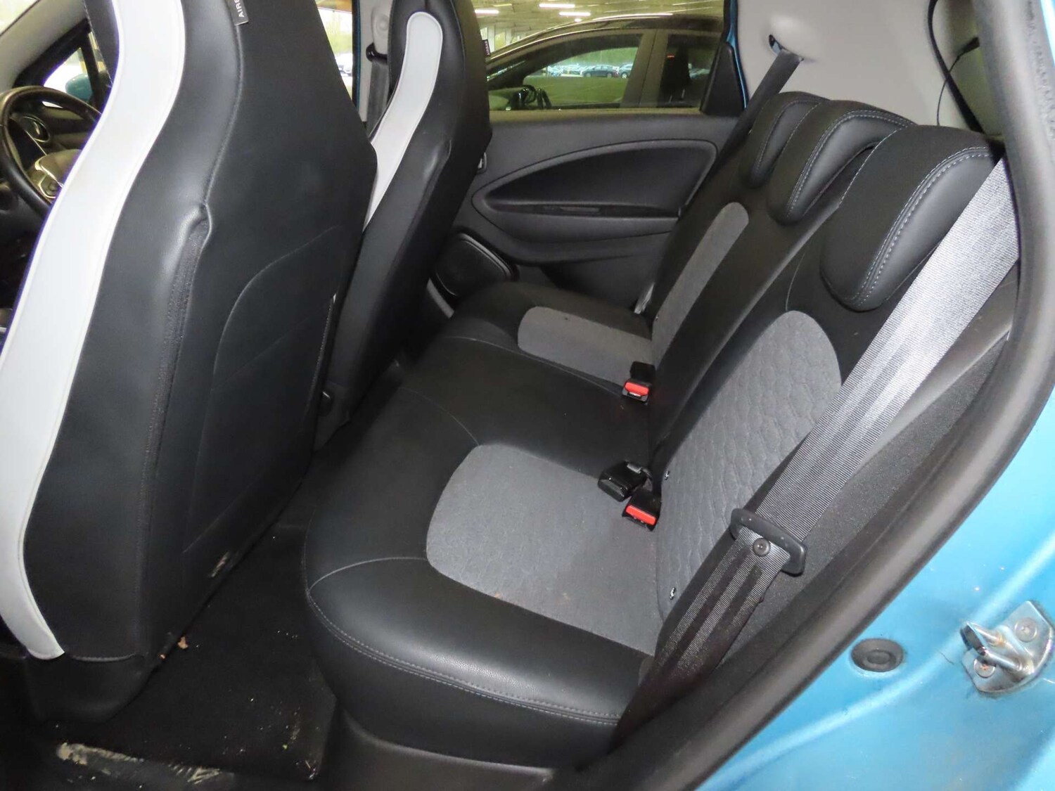 Used Renault Zoe 2021 for sale - 78201055: Photo 8