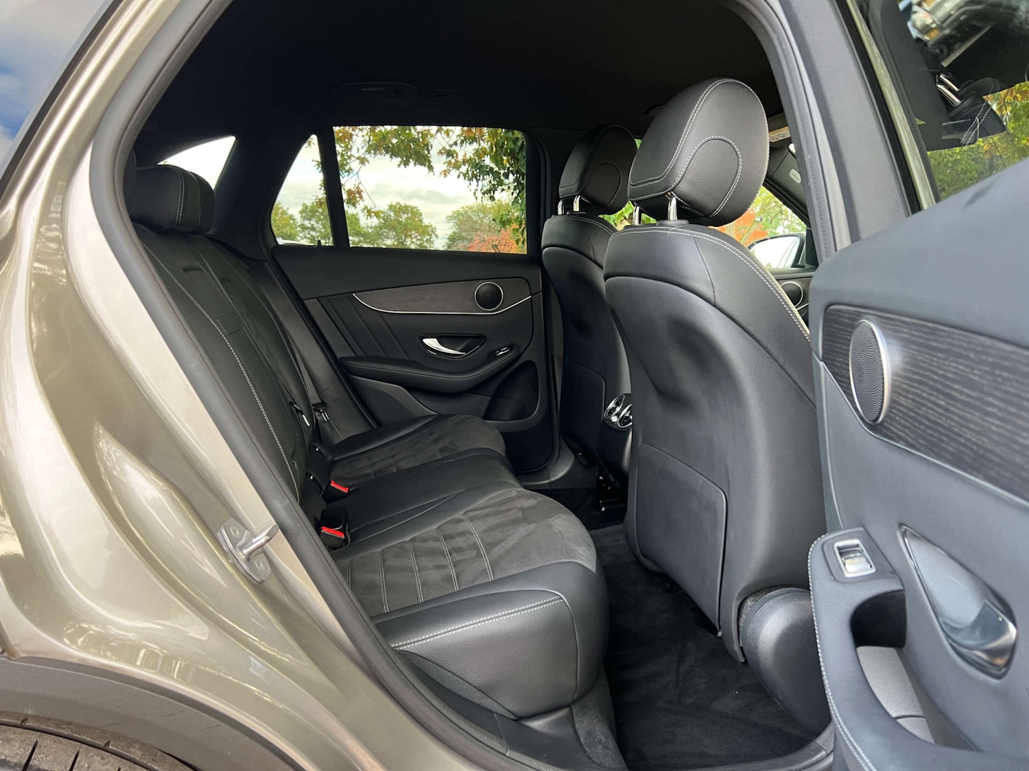 Used Mercedes-Benz GLC 2019 for sale - 76277629: Photo 13