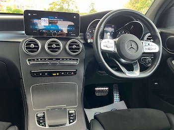Used Mercedes-Benz GLC 2019 for sale - 76277629: Photo