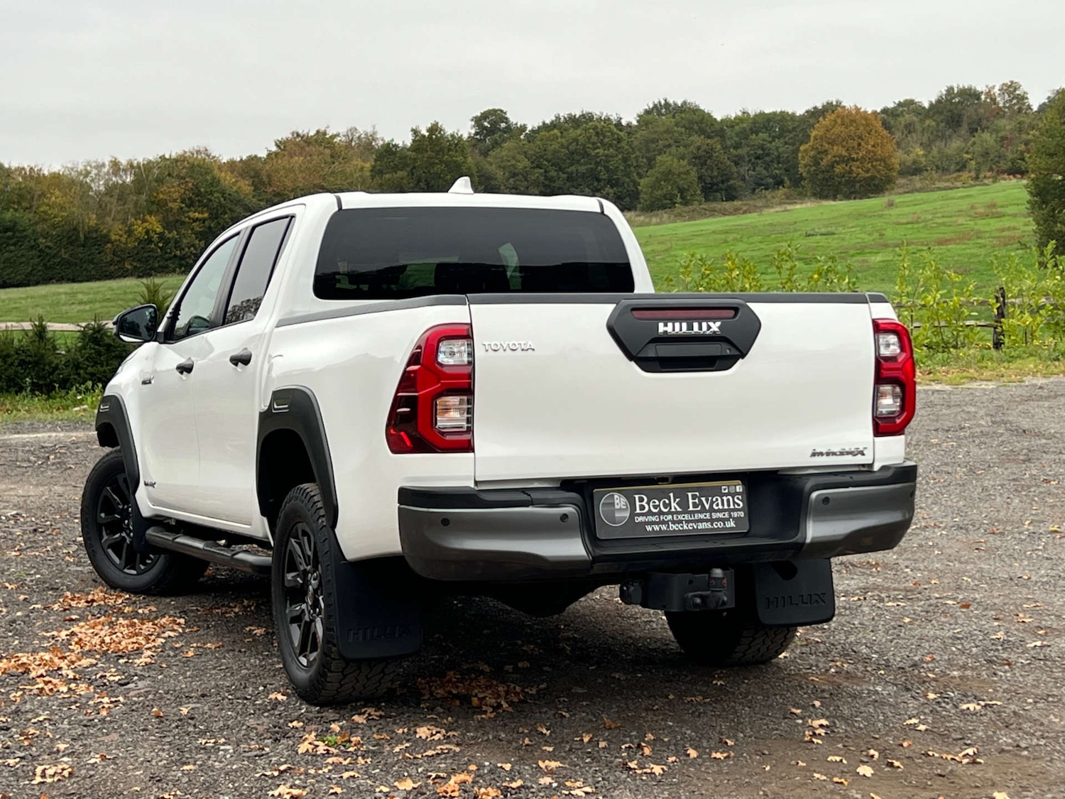 Used Toyota Hilux 2023 for sale - 76601023: Photo 26