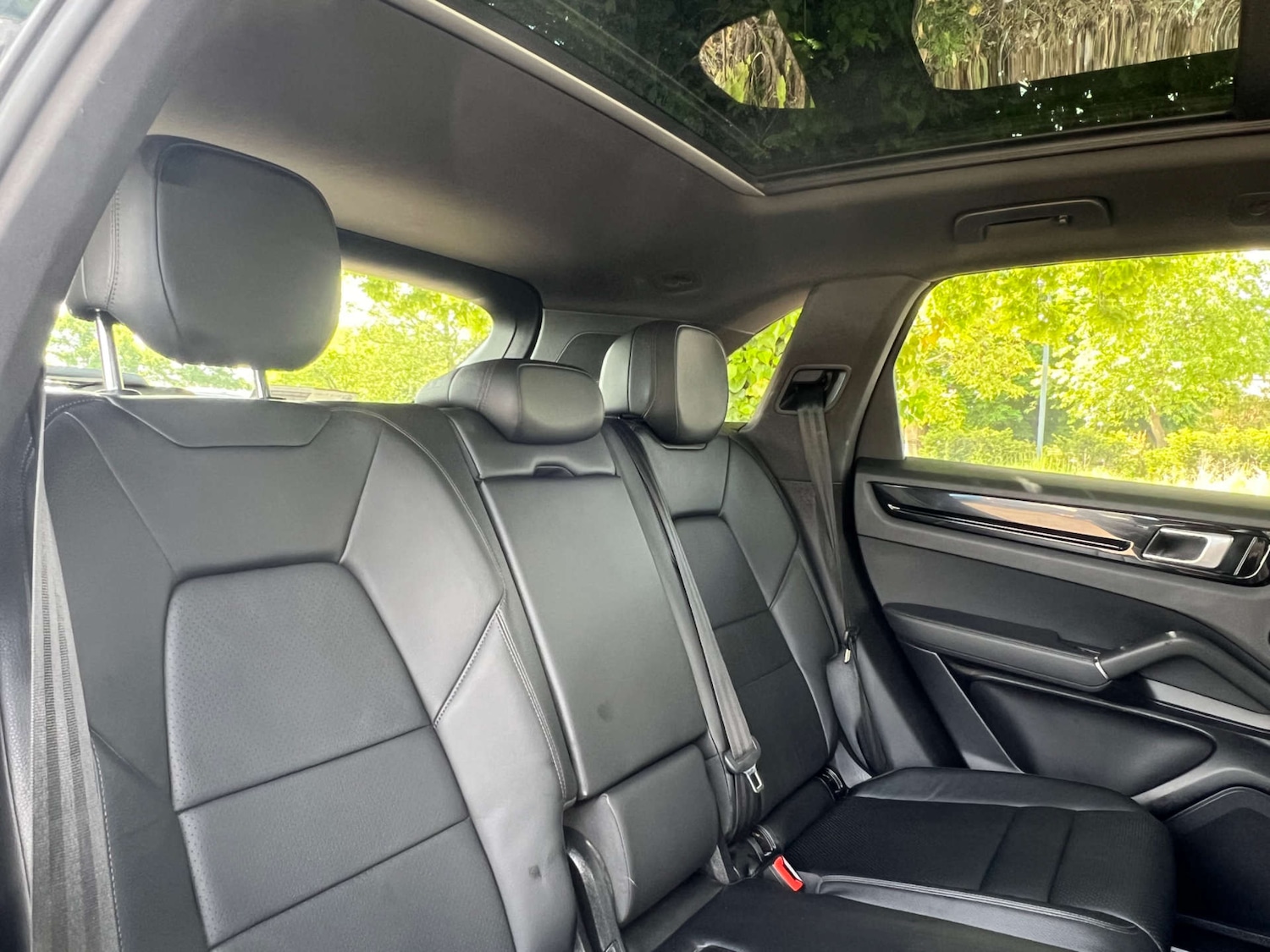 Used Porsche Cayenne 2019 for sale - 76601057: Photo 19