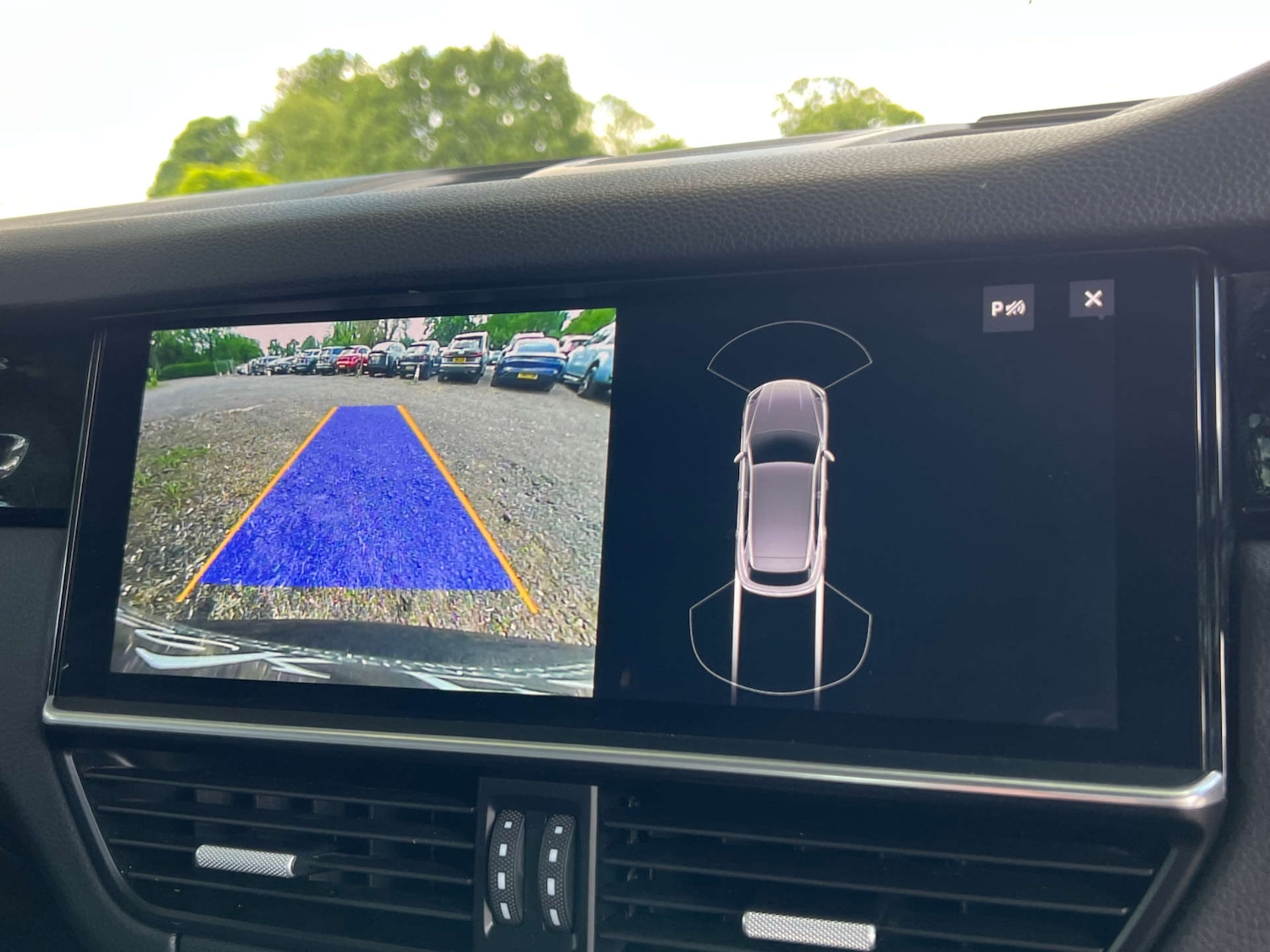 Used Porsche Cayenne 2019 for sale - 76601057: Photo 48