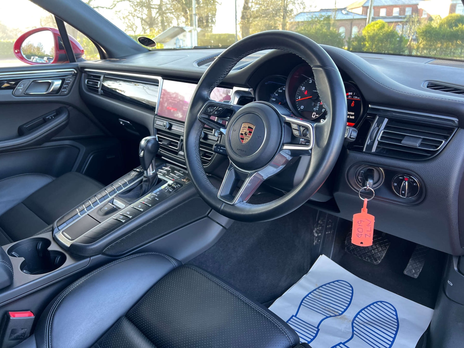 Used Porsche Macan 2019 for sale - 77070836: Photo 29