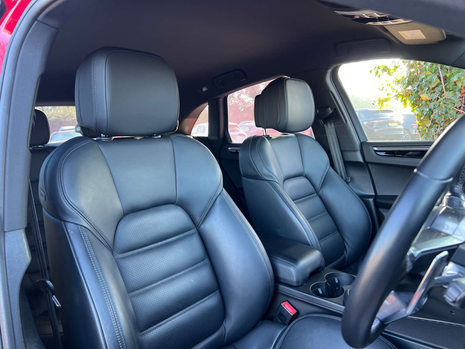 Used Porsche Macan 2019 for sale - 77070836: Photo 5