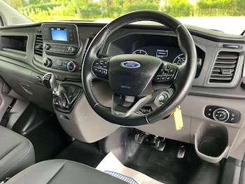 Used Ford Transit Custom 2019 for sale - 76035031: Photo 4