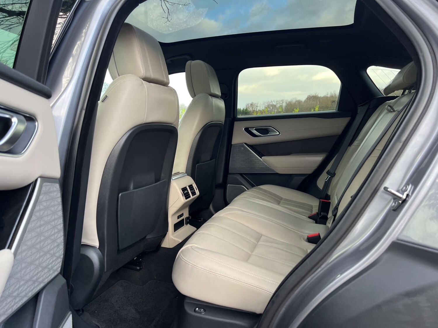 Used Land Rover Range Rover Velar 2021 for sale - 76894481: Photo 29