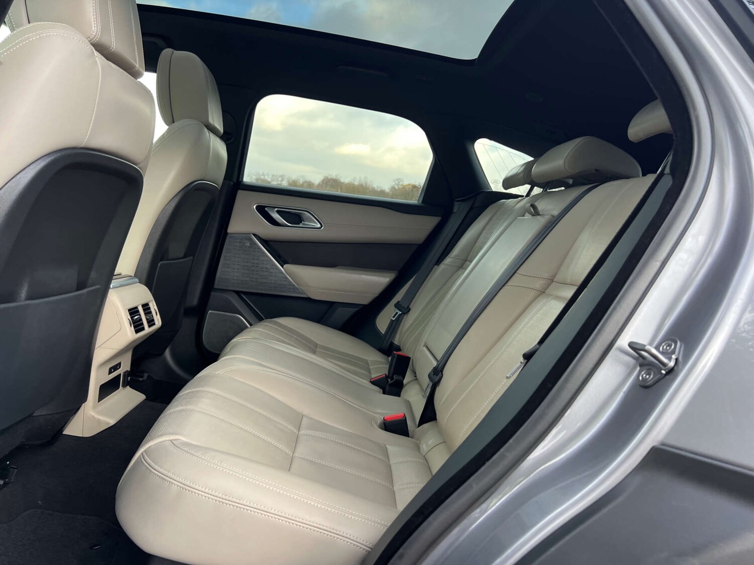 Used Land Rover Range Rover Velar 2021 for sale - 76894481: Photo 37