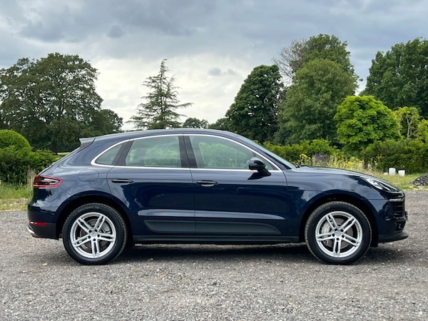Used Porsche Macan 2018 for sale - 74857845: Photo 16