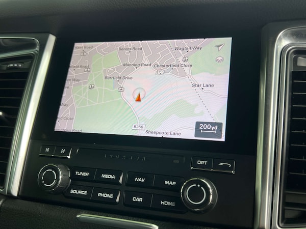 Used Porsche Macan 2018 for sale - 74857845: Photo 39
