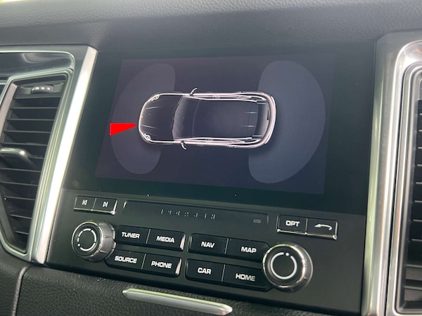 Used Porsche Macan 2018 for sale - 74857845: Photo 45