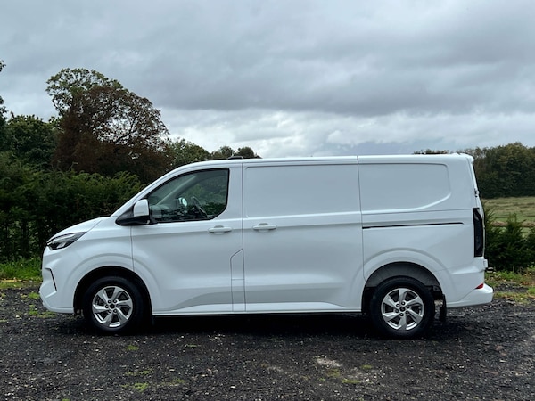 Used Ford Transit Custom 2024 for sale - 76277503: Photo 32
