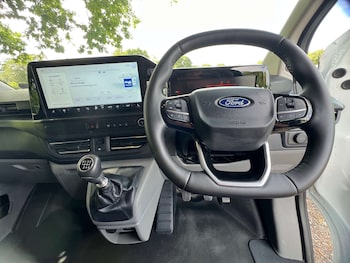 Used Ford Transit Custom 2024 for sale - 76277503: Photo 4