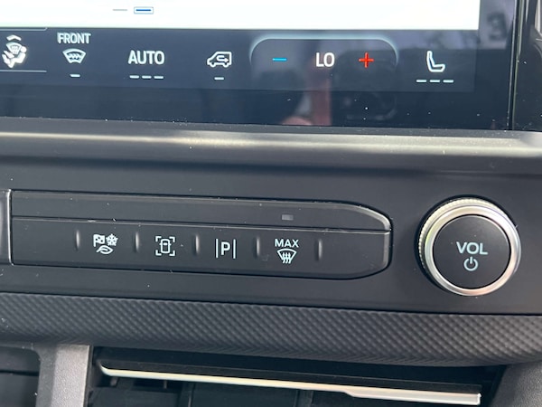 Used Ford Transit Custom 2024 for sale - 76277503: Photo 51