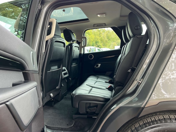 Used Land Rover Discovery 2017 for sale - 76197211: Photo 25