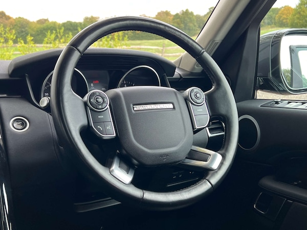 Used Land Rover Discovery 2017 for sale - 76197211: Photo 38