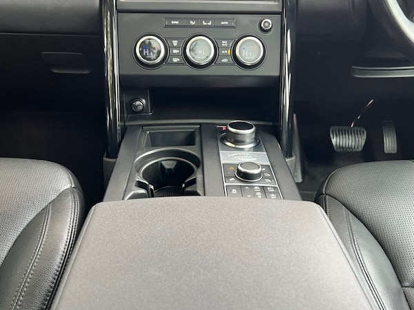 Used Land Rover Discovery 2017 for sale - 76197211: Photo 41