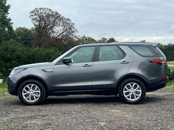 Used Land Rover Discovery 2017 for sale - 76197211: Photo 5