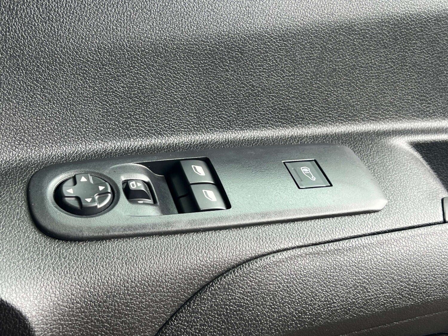 Vehicle 44