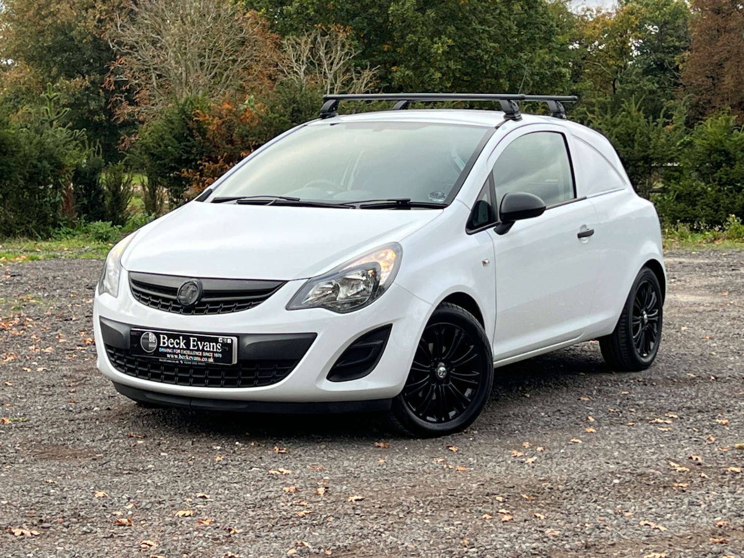 Used Vauxhall Corsa 2015 for sale - 76263522: Photo 1