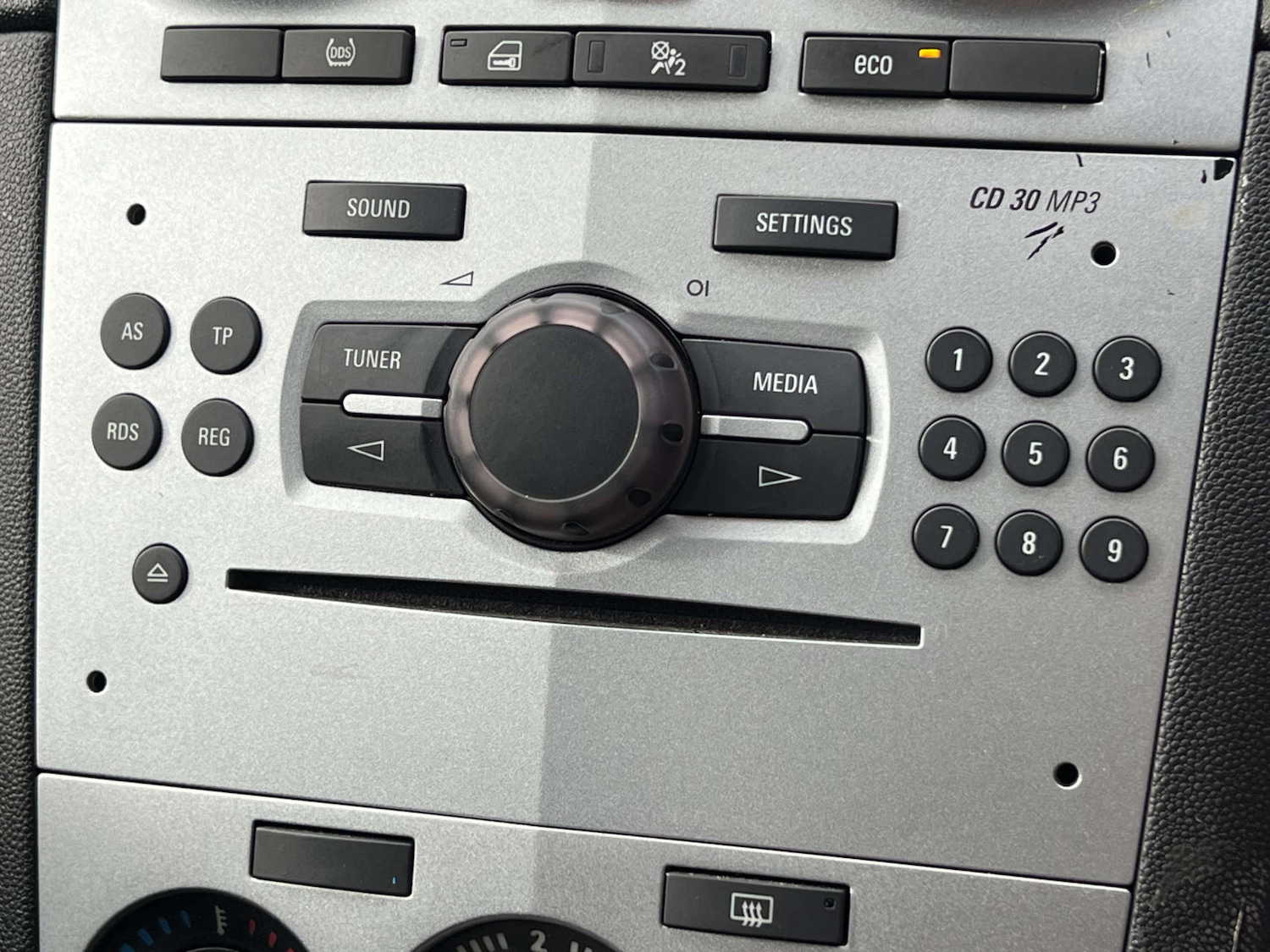 Used Vauxhall Corsa 2015 for sale - 76263522: Photo 35