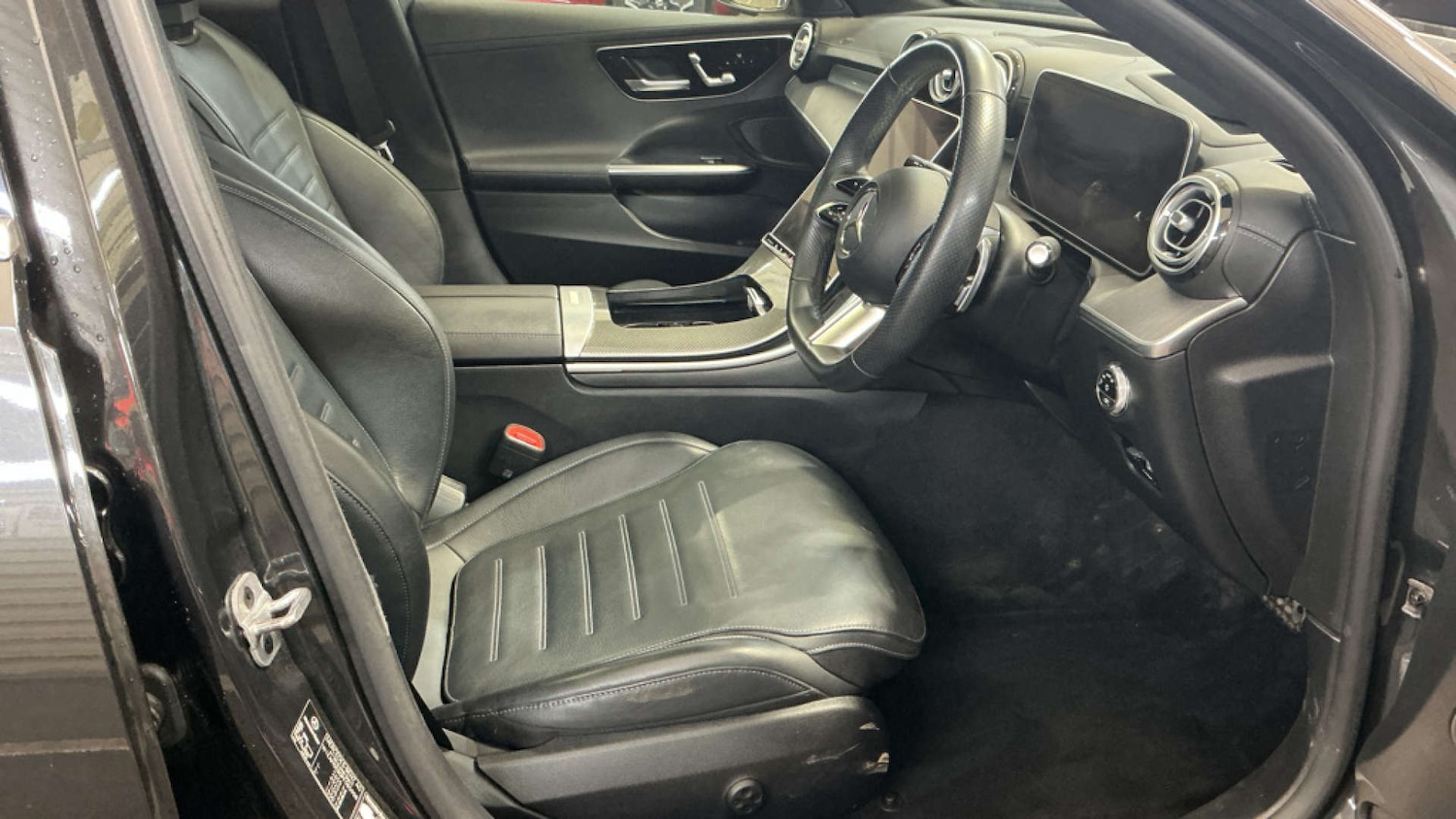 Used Mercedes-Benz C Class 2022 for sale - 77609363: Photo 2