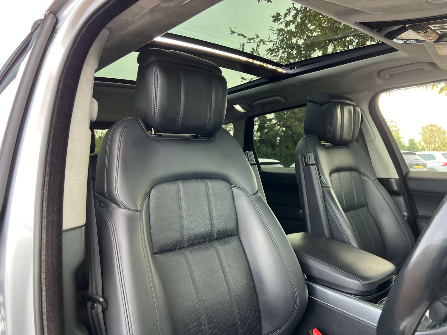 Used Land Rover Range Rover Sport 2018 for sale - 76600866: Photo 7