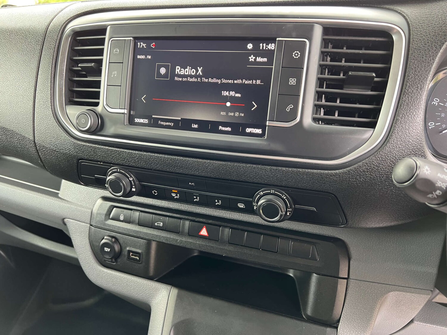 Used Vauxhall Vivaro 2023 for sale - 76304369: Photo 40