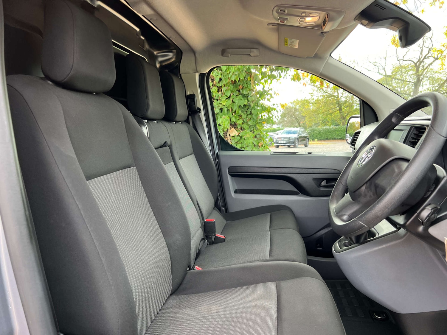 Used Vauxhall Vivaro 2023 for sale - 76304369: Photo 7