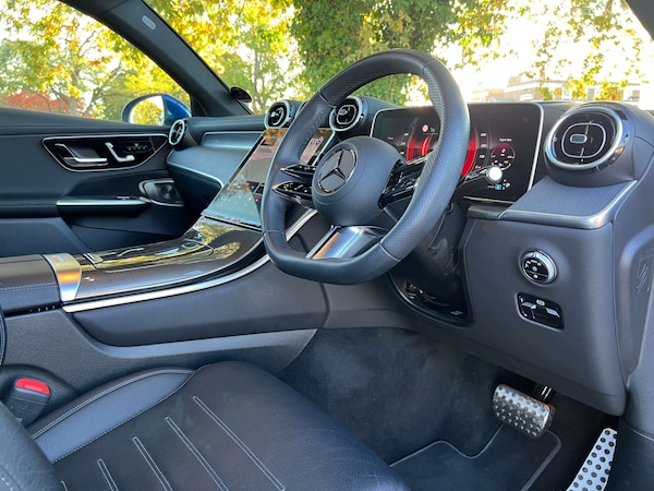 Used Mercedes-Benz GLC 2023 for sale - 76182604: Photo 25