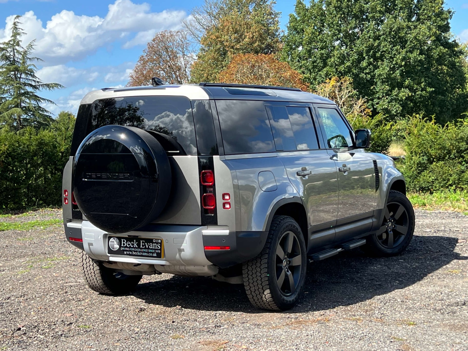 Used Land Rover Defender 2024 for sale - 76553714: Photo 14