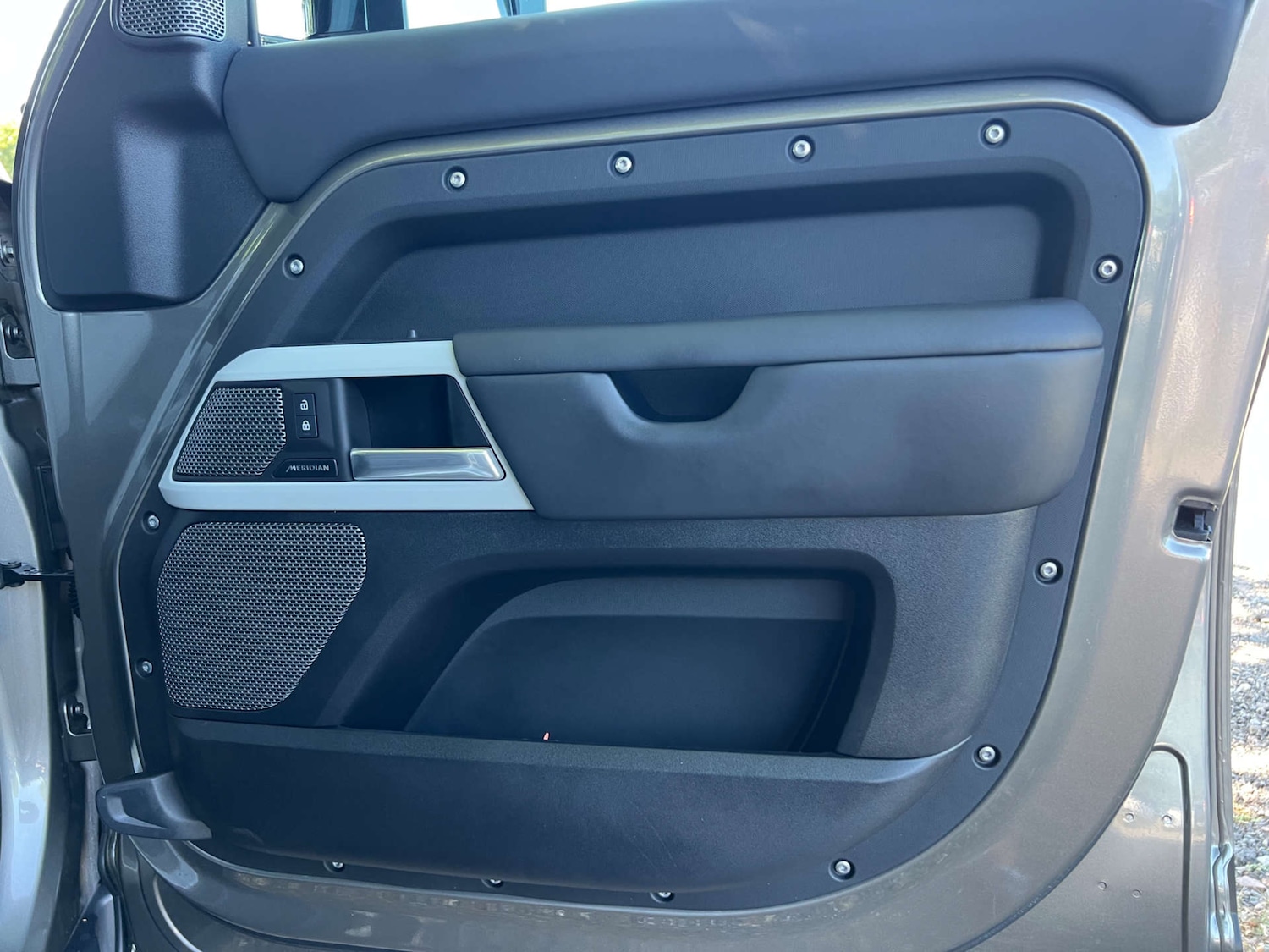 Used Land Rover Defender 2024 for sale - 76553714: Photo 22