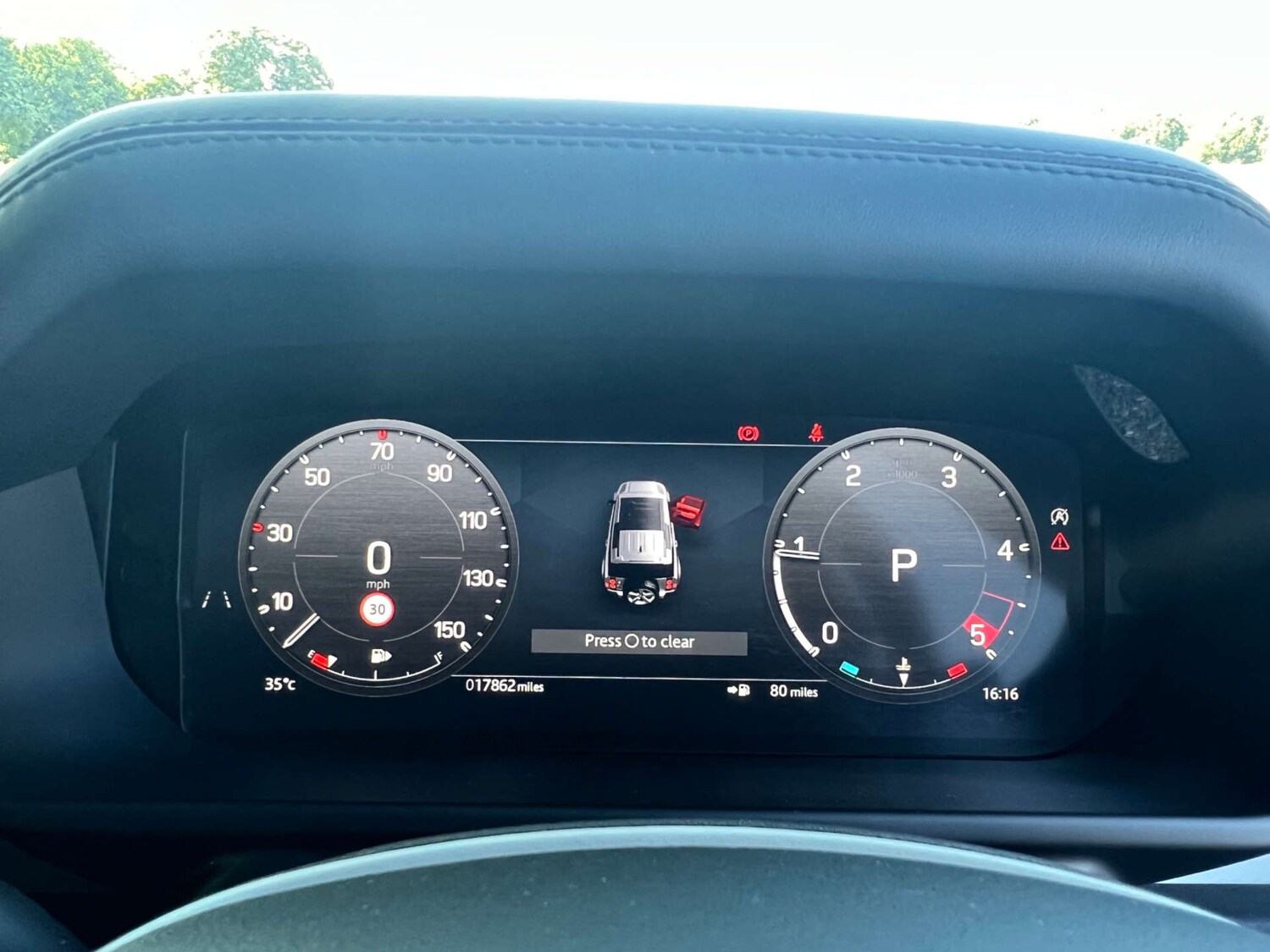 Used Land Rover Defender 2024 for sale - 76553714: Photo 37