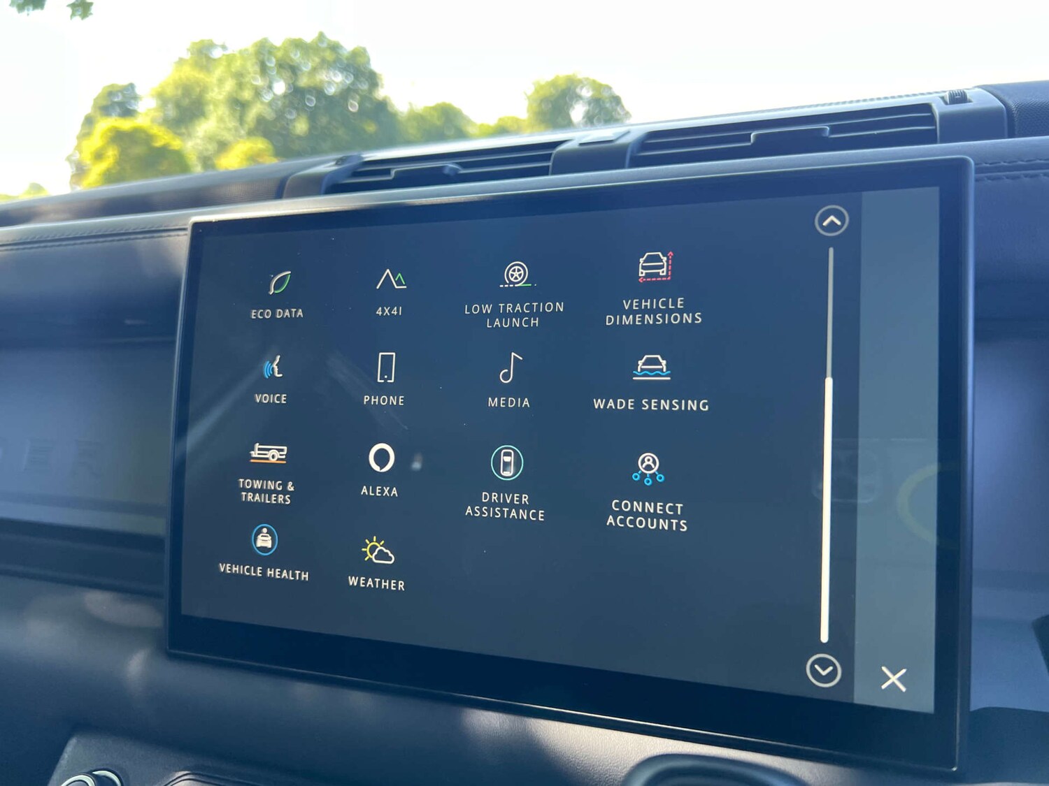 Used Land Rover Defender 2024 for sale - 76553714: Photo 39