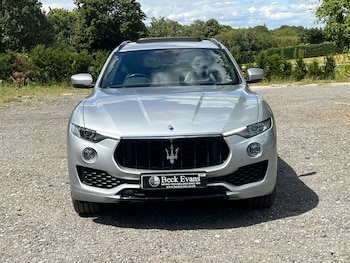 Used Maserati Levante 2018 for sale - 79353181: Photo