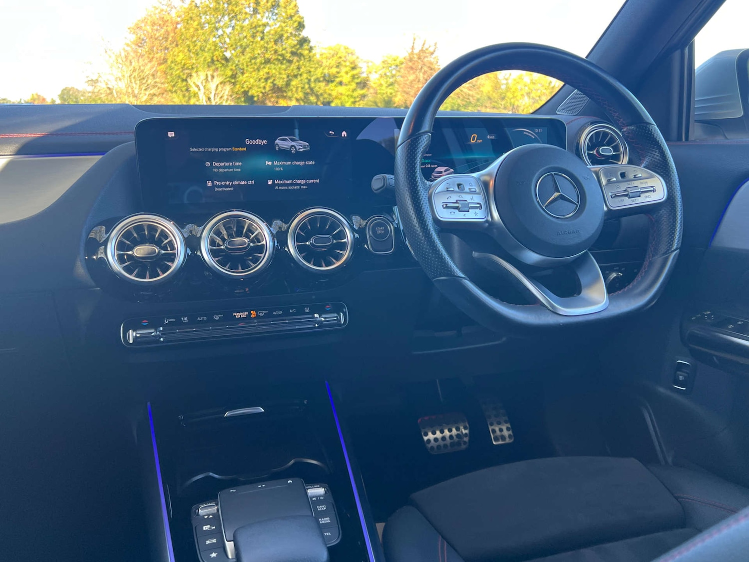 Used Mercedes-Benz EQA 2021 for sale - 76352602: Photo 4