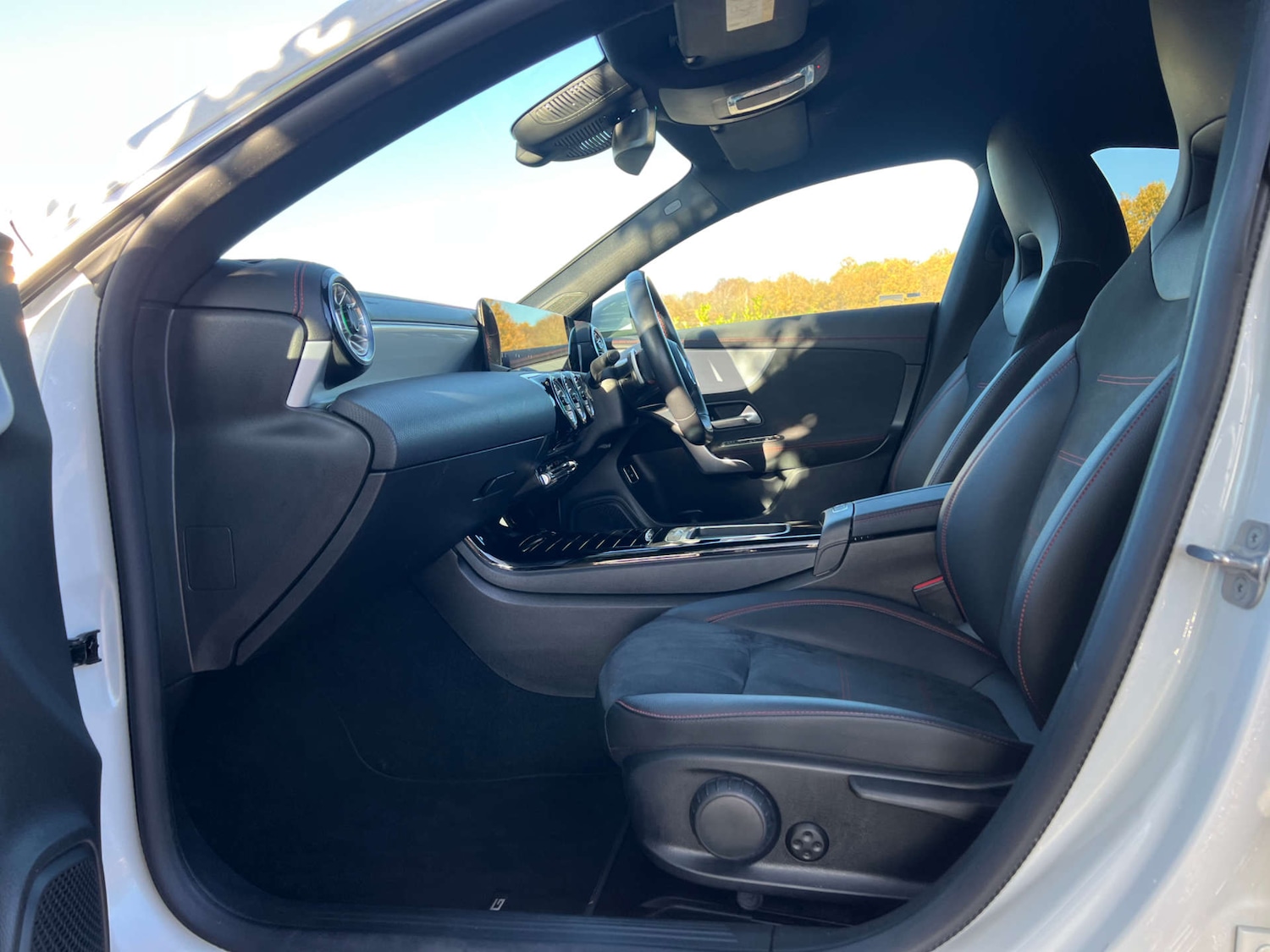 Used Mercedes-Benz CLA 2023 for sale - 76910555: Photo 33