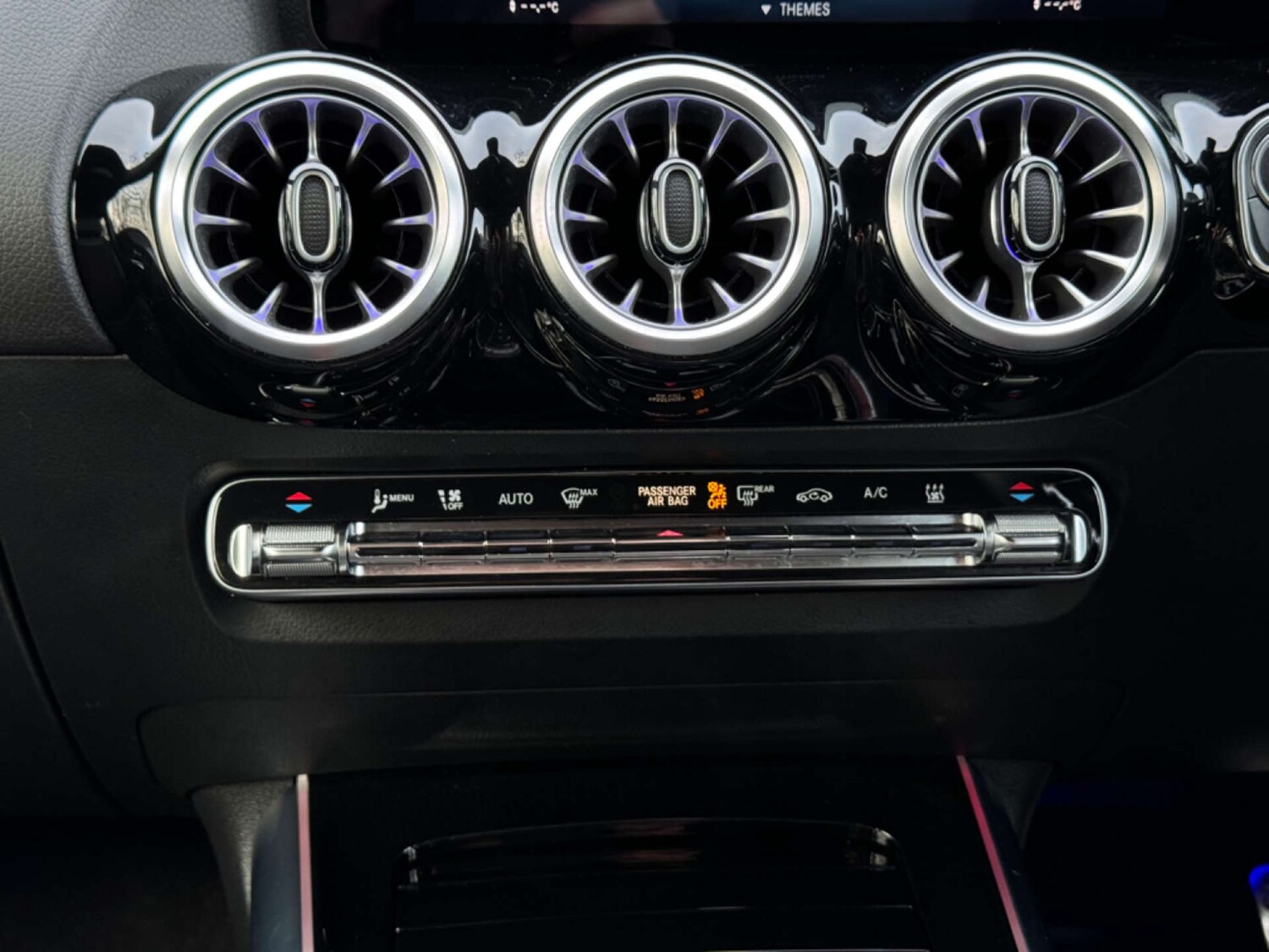 Used Mercedes-Benz EQA 2021 for sale - 76663862: Photo 40