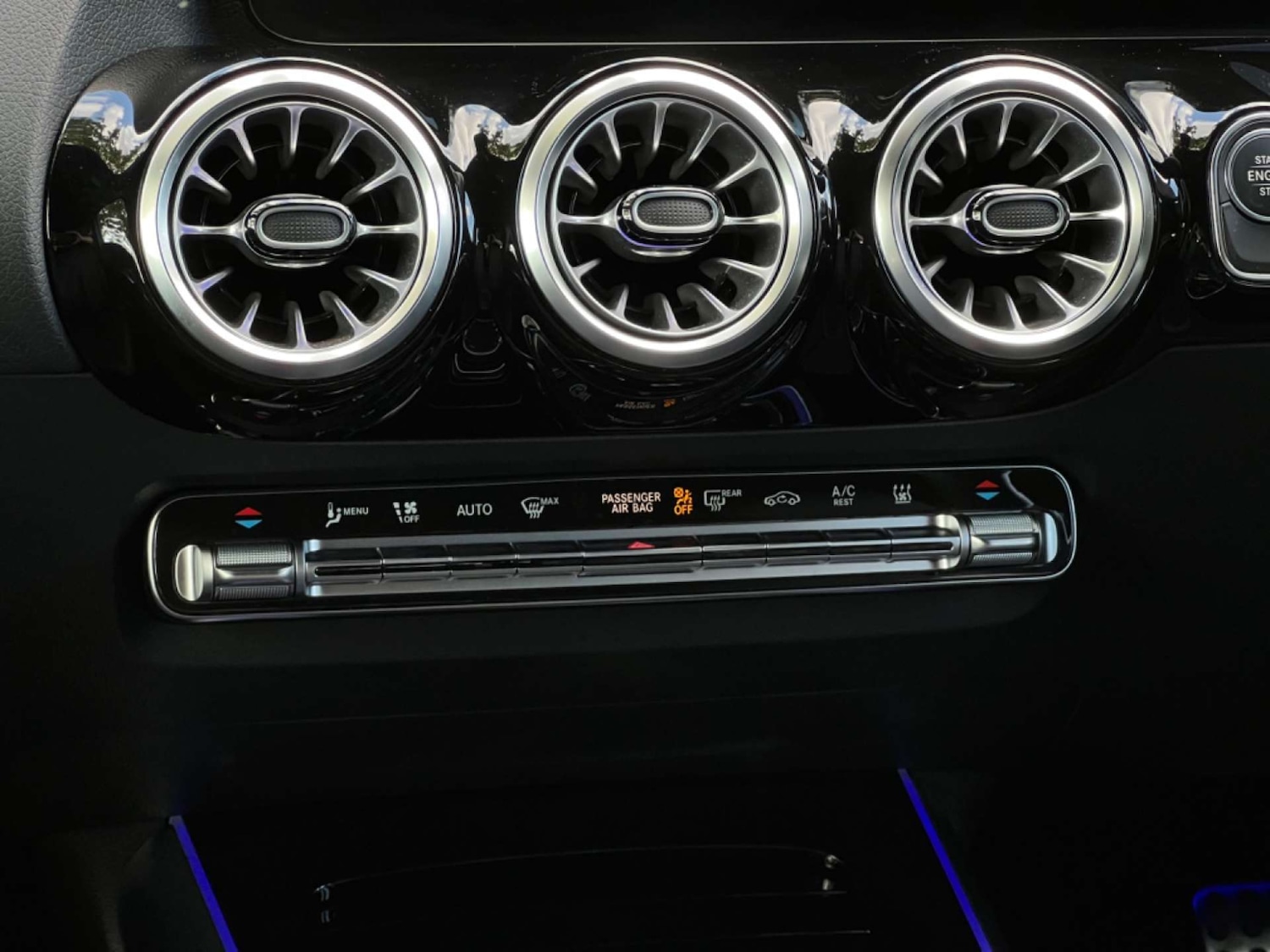 Used Mercedes-Benz GLA 2022 for sale - 77644052: Photo 40